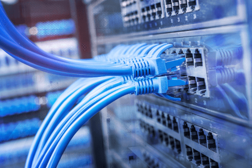 Soporte técnico de redes e internet.